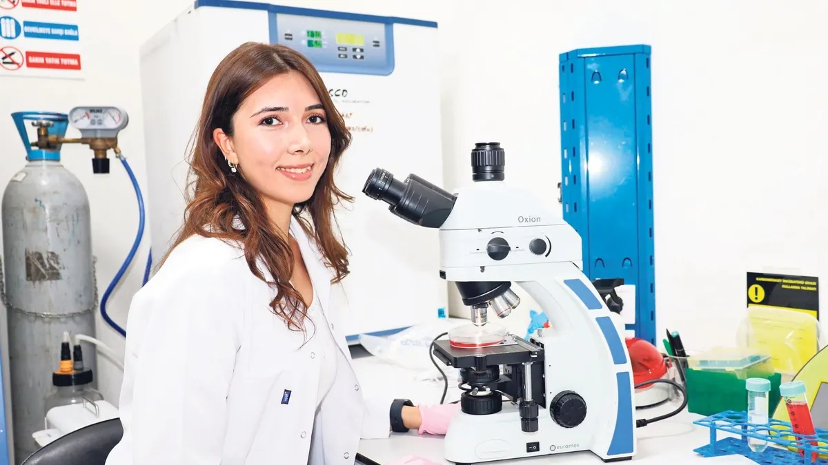 Elif Turan Manchester Üniversitesi'nden tam bursla doktora hakkı kazandı
