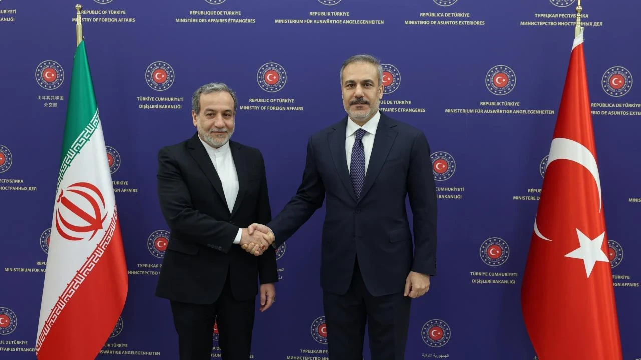 Dışişleri Bakanı Hakan Fidan, İranlı mevkidaşı ile görüştü: Ateşkes ele alındı