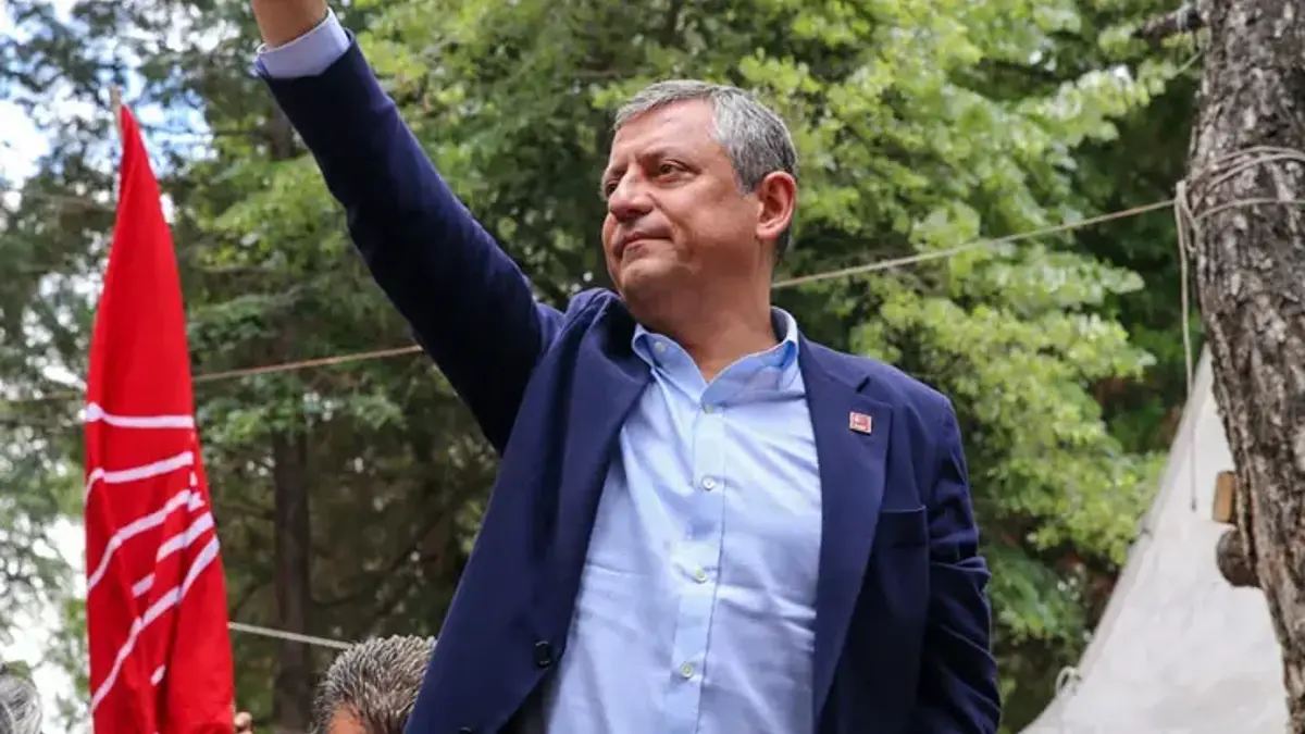 Özgür Özel'in yeni partisine kimler katılıyor? İşte 83 vekilin isim isim tam listesi