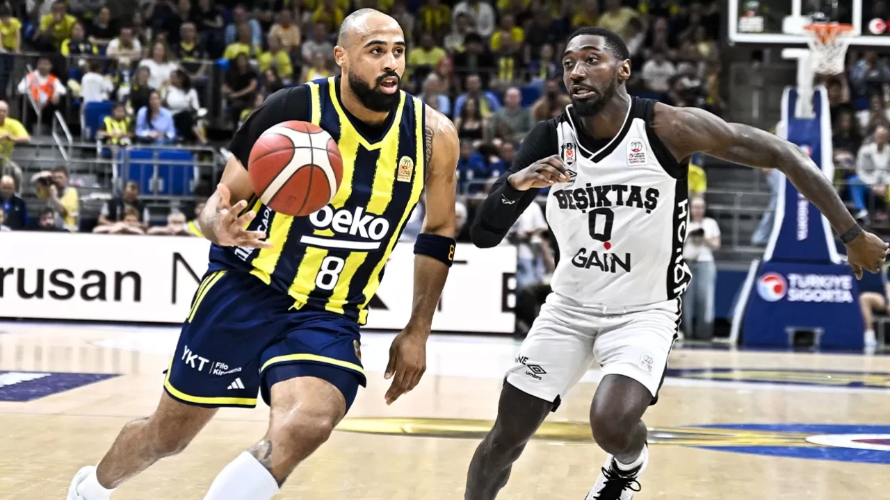 Basketbol Süper Ligi final serisinde kritik randevu: Fenerbahçe Beko-Beşiktaş eşleşmesinde ikinci perde
