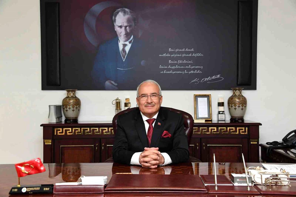 İYİ Parti'li Kocamaz'dan dolandırıcılık olayına ilişkin açıklama: "Hastalığım ve devlete güvenim bu süreci yaşamama nede..