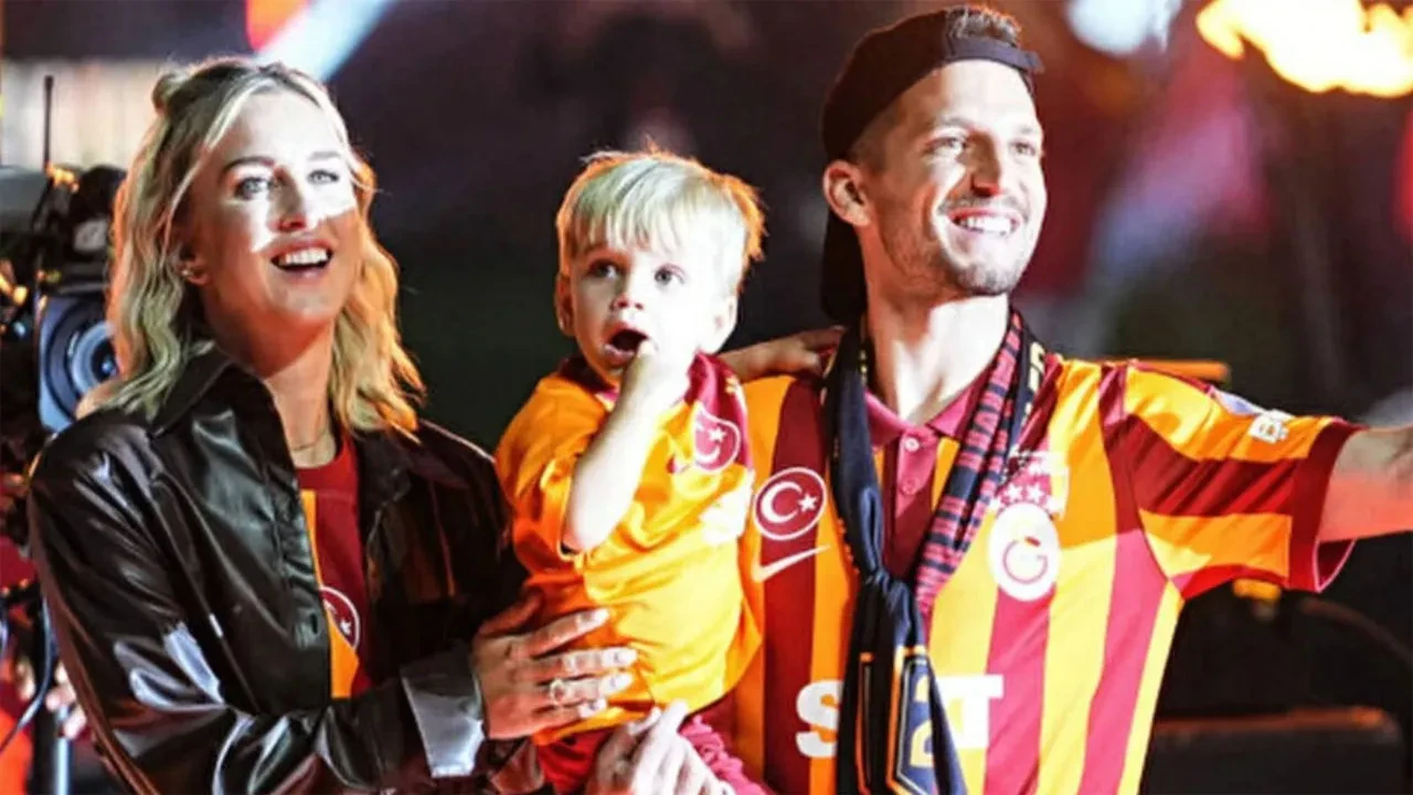 Mertens ailesi İstanbul'da: Şampiyonluk maçı öncesi sürpriz
