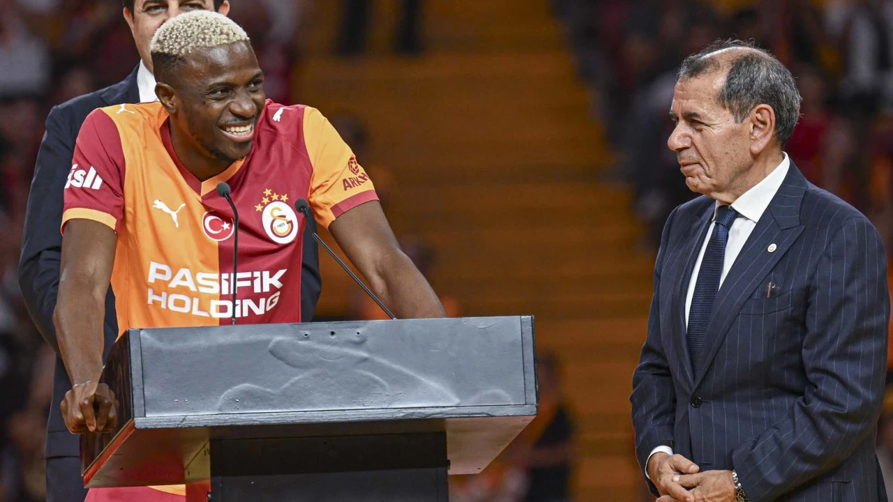 Osimhen ile yönetim arasında kritik zirve! Dursun Özbek'in Nijeryalı yıldıza verdiği söz ortaya çıktı