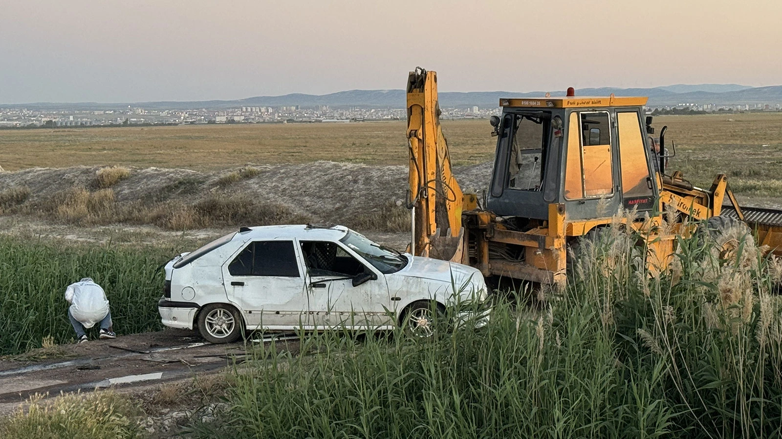 Karaman’da feci kaza! Otomobil dereye devrildi: 3 çocuk hayatını kaybetti, 4 kişi yaralandı