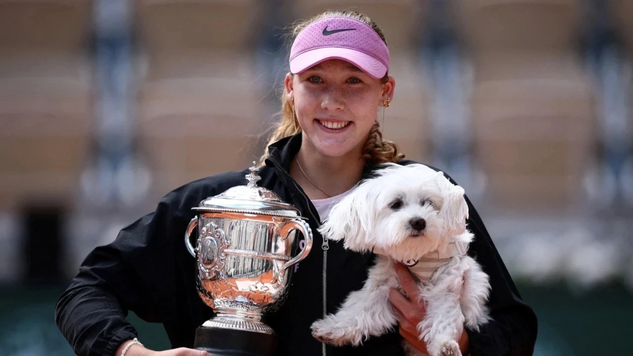 Henüz 19 yaşında... Mirra Andreeva, Roland Garros'ta şampiyon