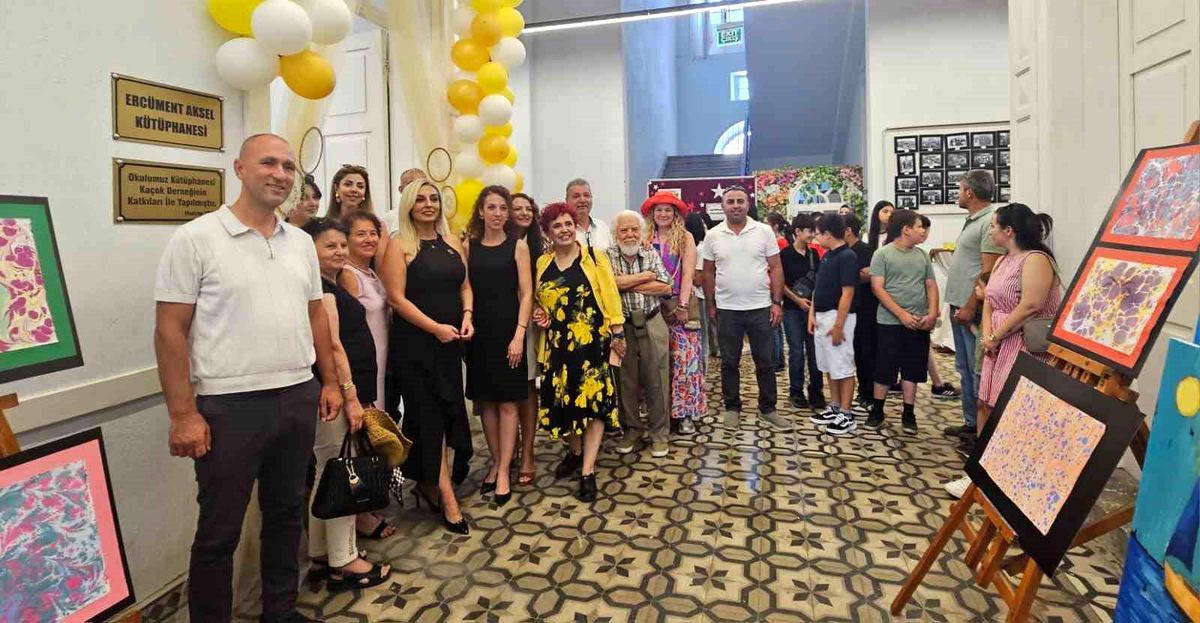 İzmir'in tarihi okuluna hayırsever ve gönüllü desteğiyle modern kütüphane