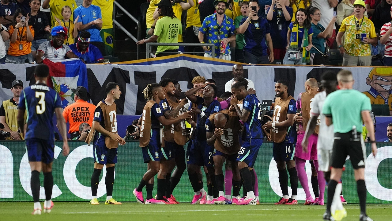 Brezilya Haiti'yi rahat geçti: Neymar yine oynayamadı