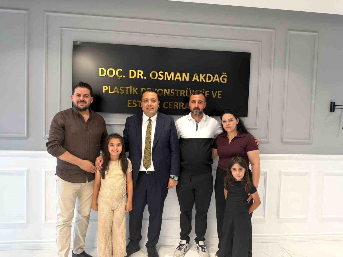Kulağında mikrotia olan 8 yaşındaki Esila'nın tedavi süreci başladı
