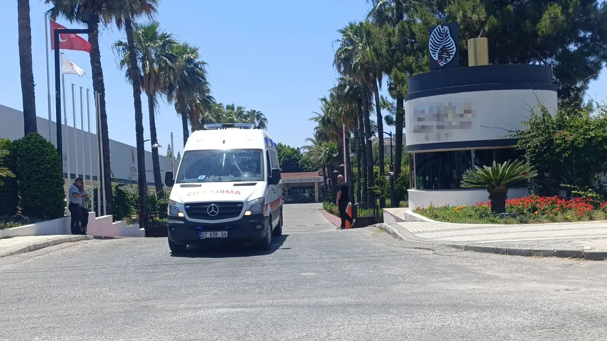 Manavgat’ta klor felaketi! Otelde sızan gazdan 25 kişi etkilendi