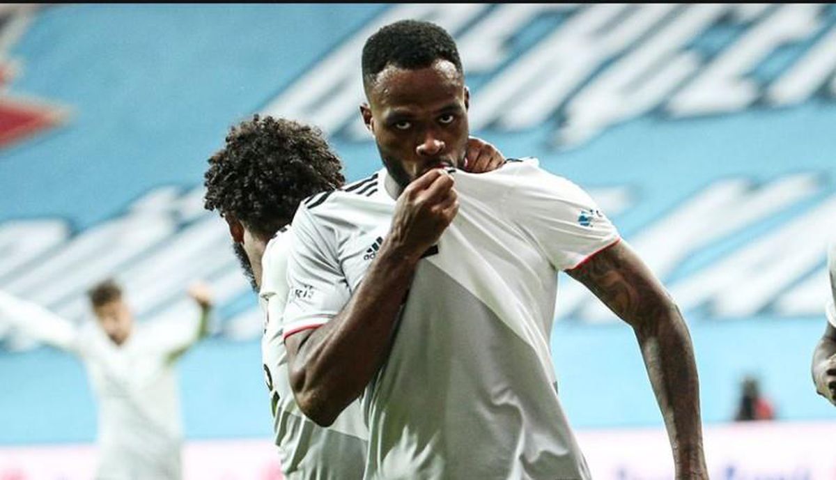 Cyle Larin kimdir, Kanadalı futbolcu Cyle Larin Beşiktaş'ta oynadı mı? Cyle Larin Beşiktaş'ta ne zaman oynadı?