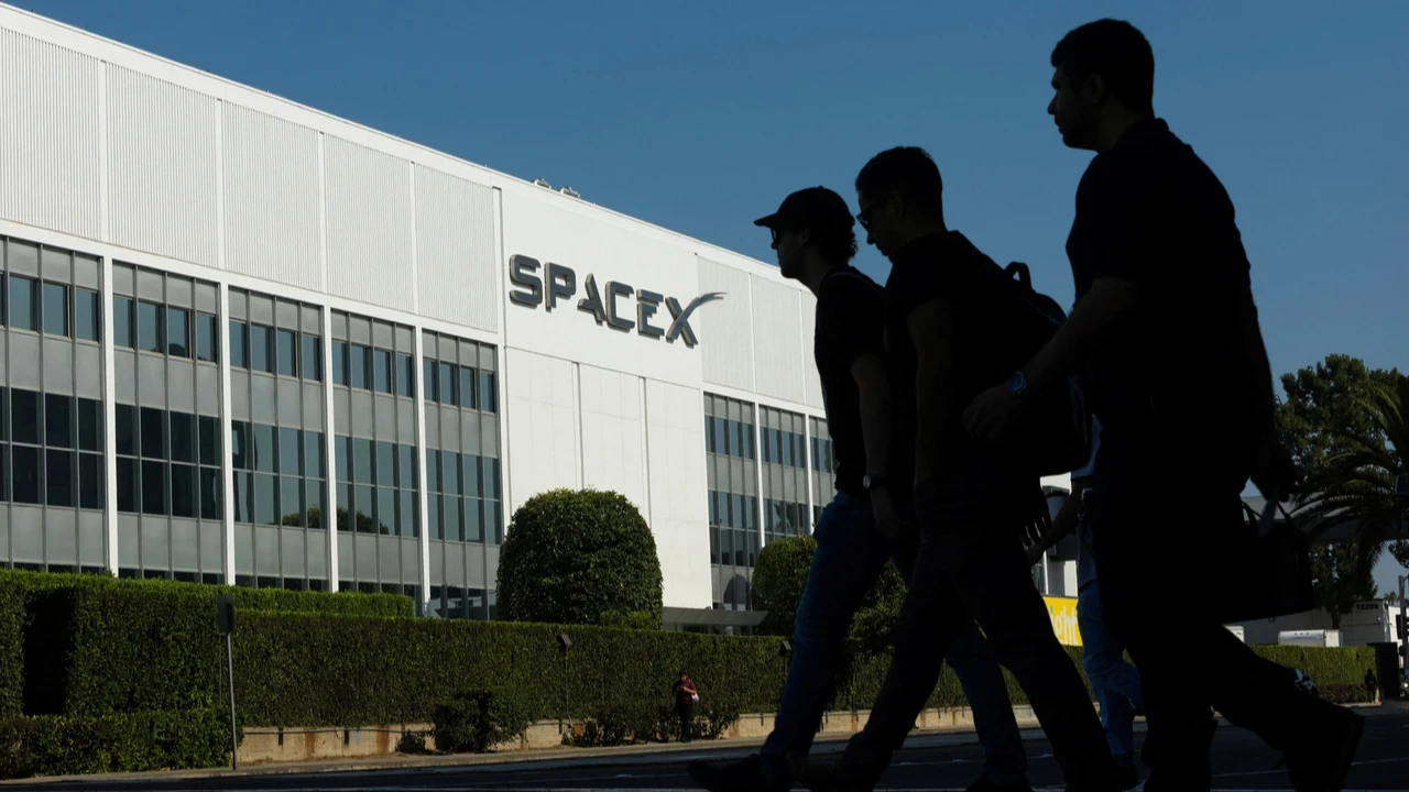 Tarihi halka arz sonrası SpaceX'te iki senaryo: Uçuşa mı geçecek, sert mi düşecek?