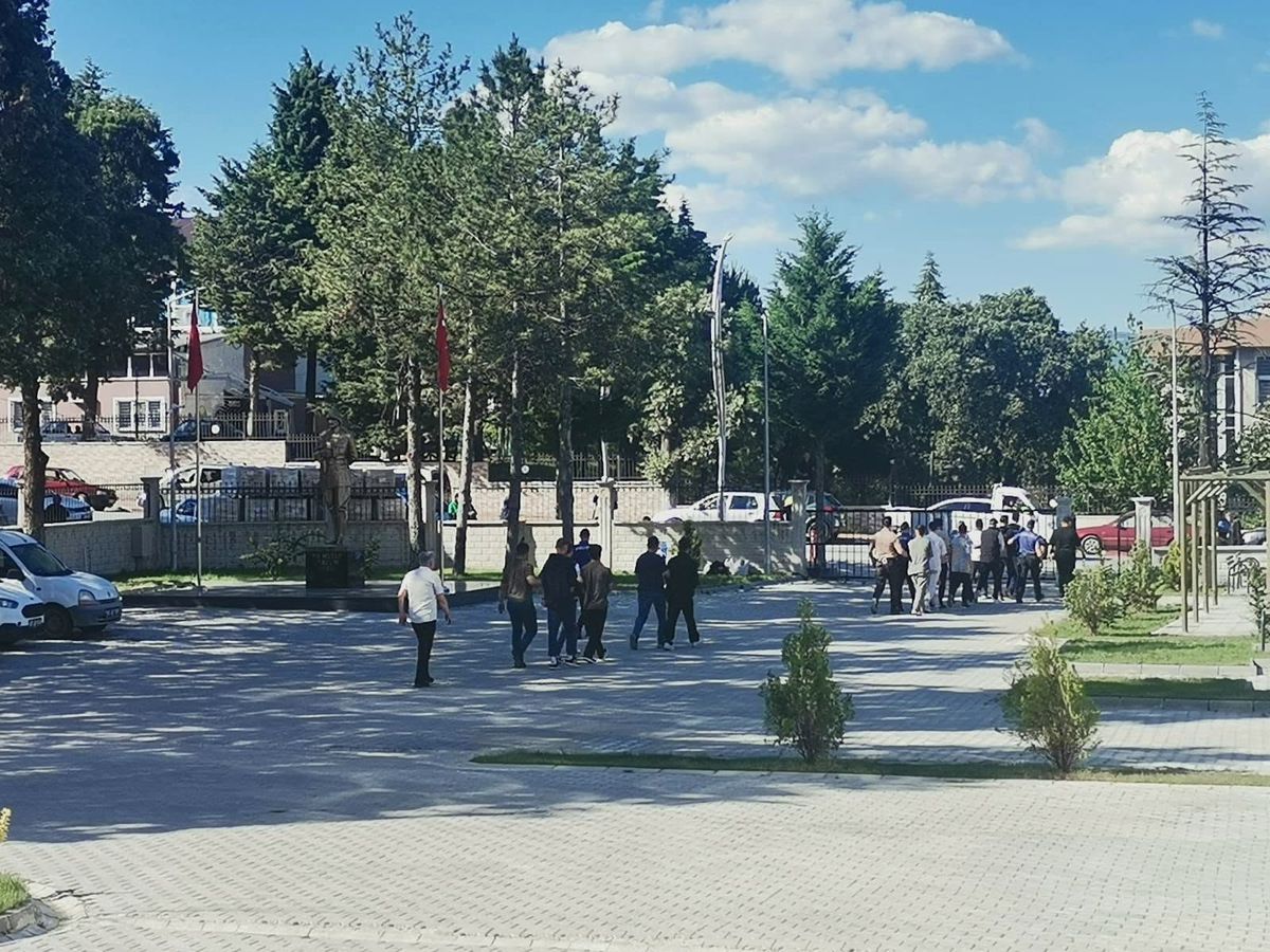 Kütahya'da 14 yaşındaki kız çocuğuna cinsel istismar soruşturmasında 6 tutuklama