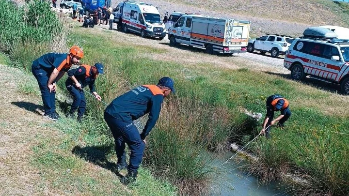 Van'da kaybolan 2 yaşındaki çocuktan kahreden haber: Su kuyusunda ölü bulundu