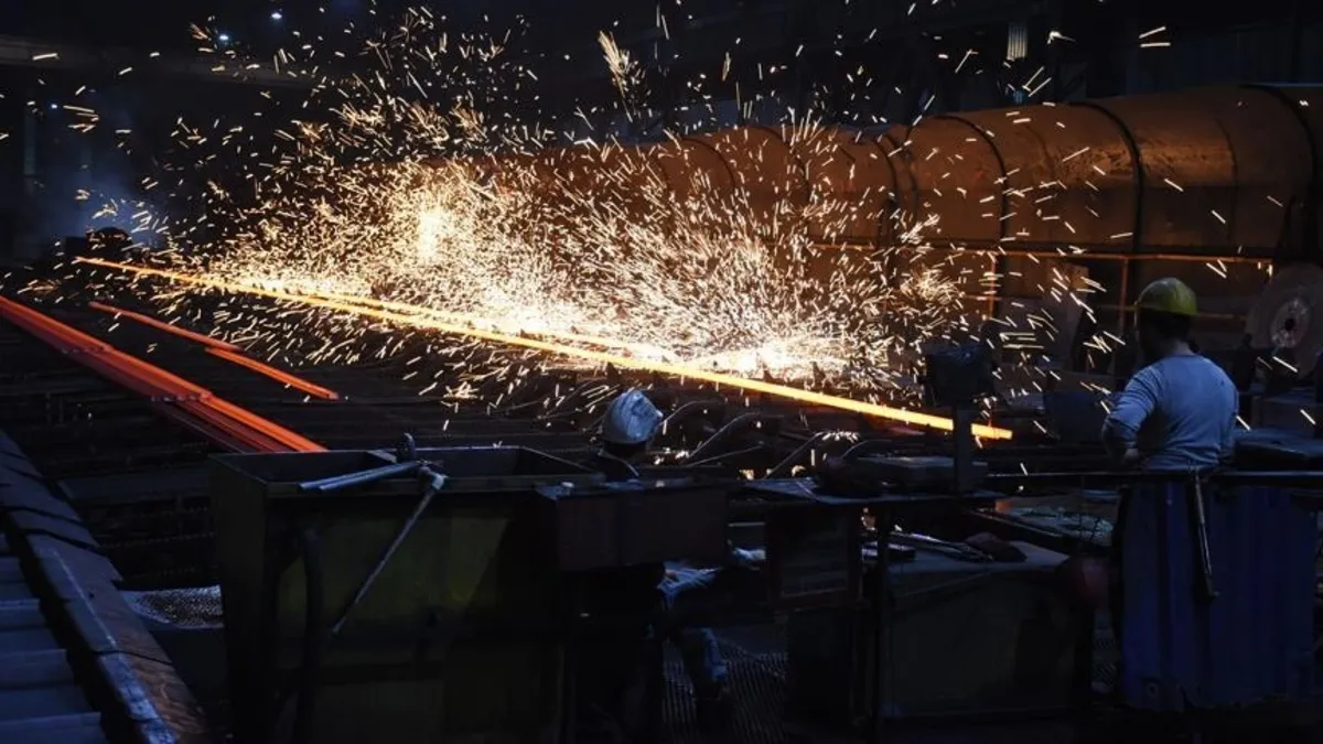 Baz metal fiyatları geriledi: ABD-İran gerilimi ve faiz endişeleri piyasayı baskılıyor