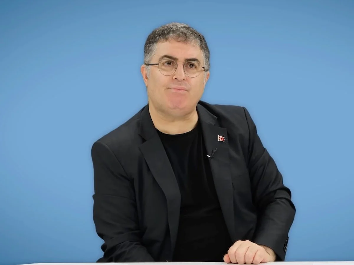 Ersan Şen: Özgür Özel hemen bir parti kurmalı, yoksa işi zor