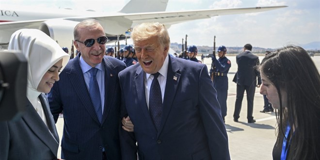 Amerikalı vücut dili uzmanı Trump ve Erdoğan'ı analiz etti