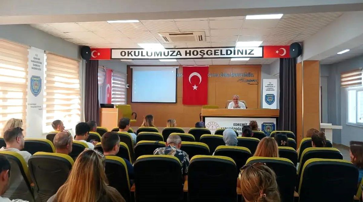 Edremit'te yönetici adaylarına eğitim semineri