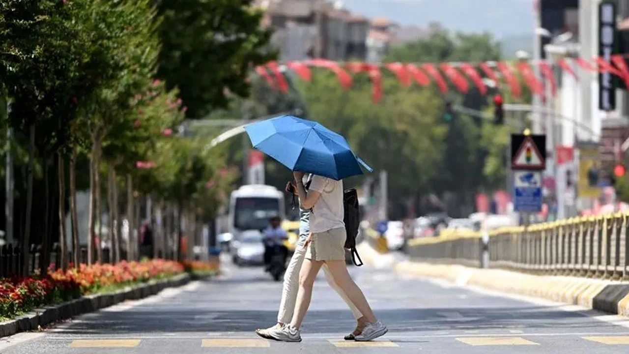 Serin hava yerini sıcaklara bırakıyor: Termometreler 44 dereceyi görecek