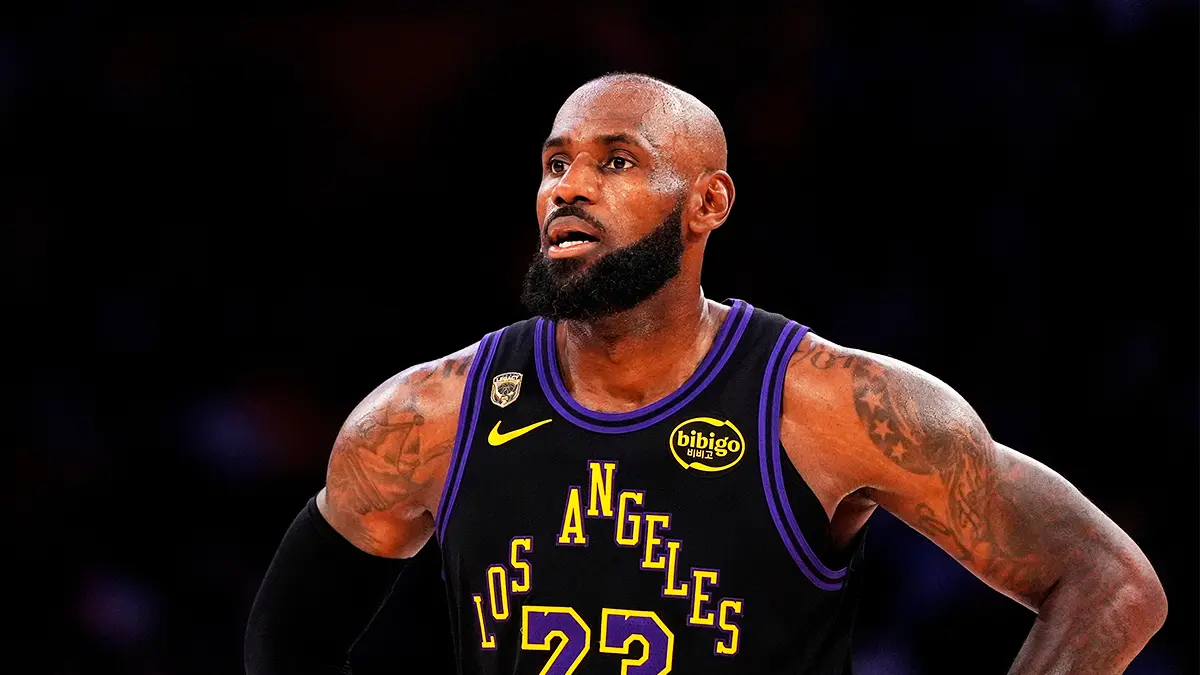 LeBron James, NBA kariyerinde 4. farklı takımda forma giyecek