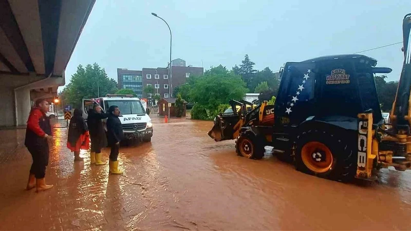 Kırşehir’de saatte metrekareye 56,4 kilogram yağış düştü