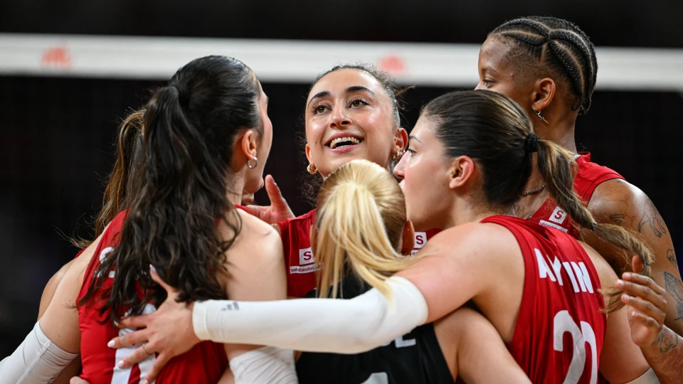 Filenin Sultanları final maçları ne zaman 2026? VNL Türkiye çeyrek final maçı hangi gün, rakibi kim olacak?