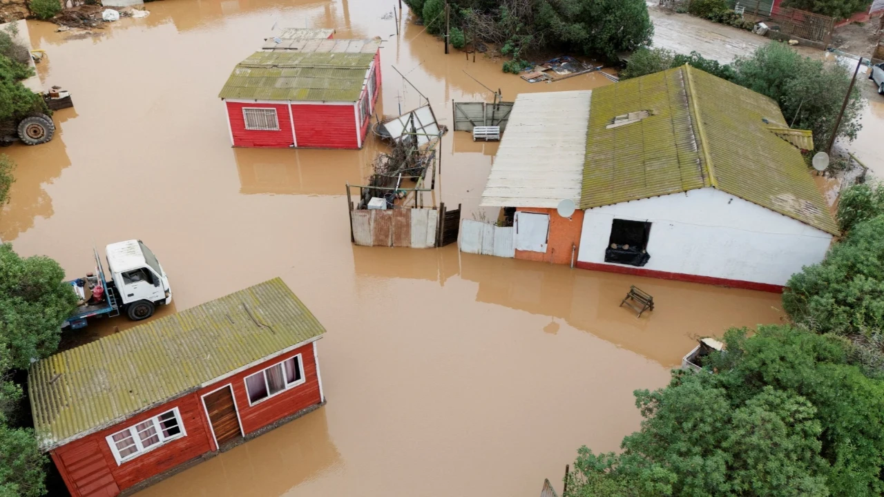 Şili’de sel felaketi: 13 ölü, 7 kayıp