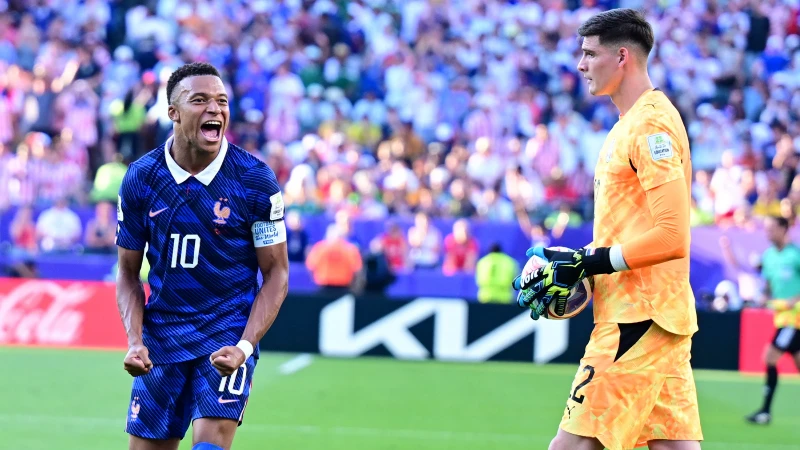 Mbappe'nin yaptığı hareket olay oldu: Paraguay kalecisi çok sinirlendi
