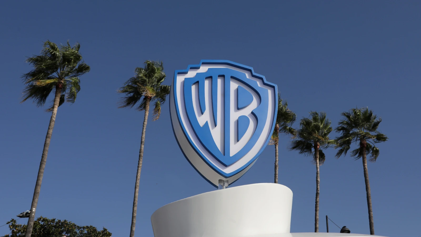 Paramount Skydance'ın Warner Bros'u satın alma girişimi durduruldu