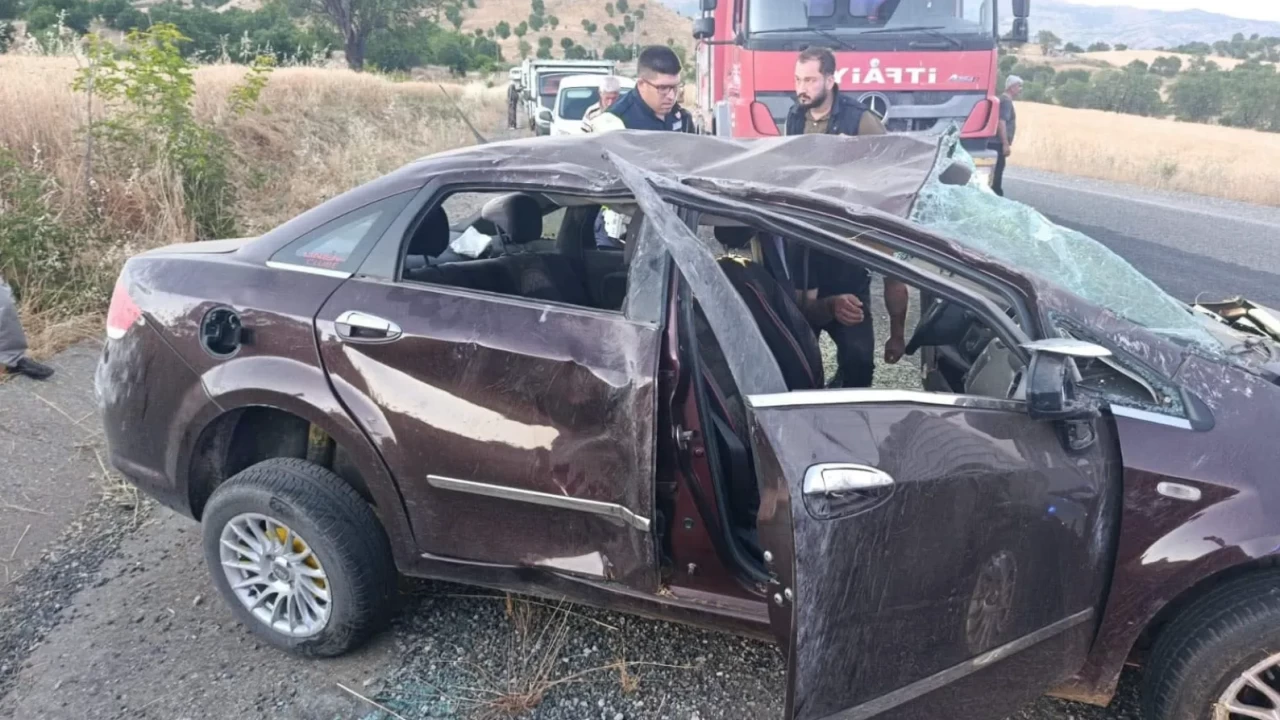 Diyarbakır’da acı kaza: Takla atan otomobilde anne ve oğlu hayatını kaybetti
