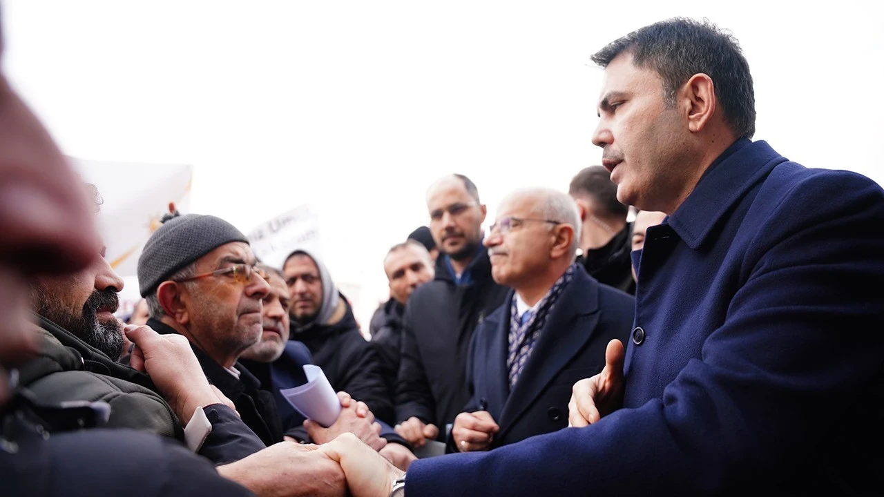 Bakan Kurum'un ismi, Malatya'da caddeye verildi: Çok büyük emekleri var