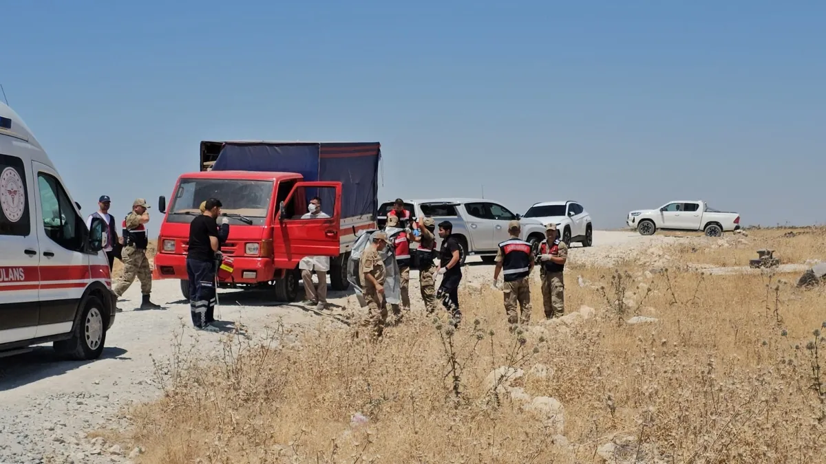 Araçta silahla vurulmuş halde ölü bulundu