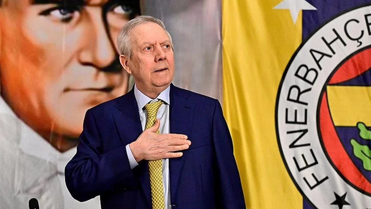 Rekor katılımlı seçim! Kongre tercihini yaptı: Fenerbahçe’nin yeni Başkanı Aziz Yıldırım: Size borcumuzu ödeyeceğiz
