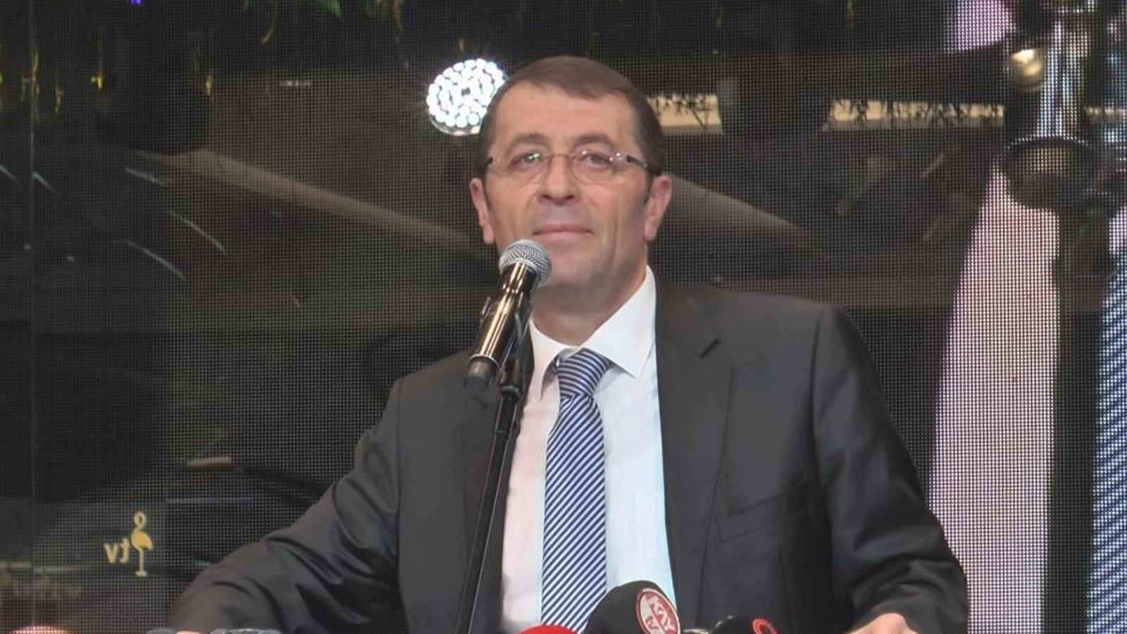 Kayseri Vali Yardımcısı Şenol Esmer, kalp krizi sonucu vefat etti