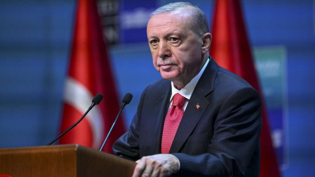 Cumhurbaşkanı Erdoğan NATO Zirvesi sonrası önemli açıklamalarda bulunuyor