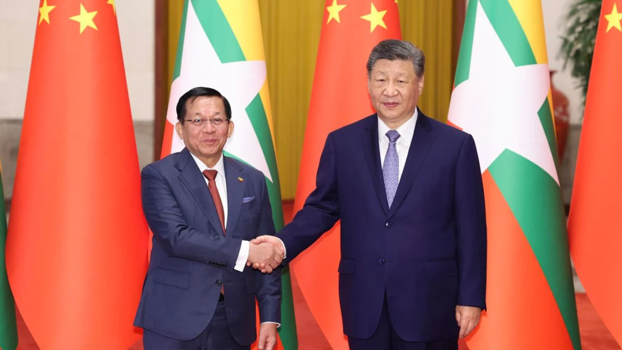 Xi Jinping, Myanmar Cumhurbaşkanı Min Aung Hlaing ile bir araya geldi