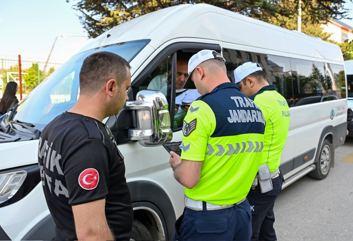 Bolu'da 1 haftada 1755 sürücüye ceza