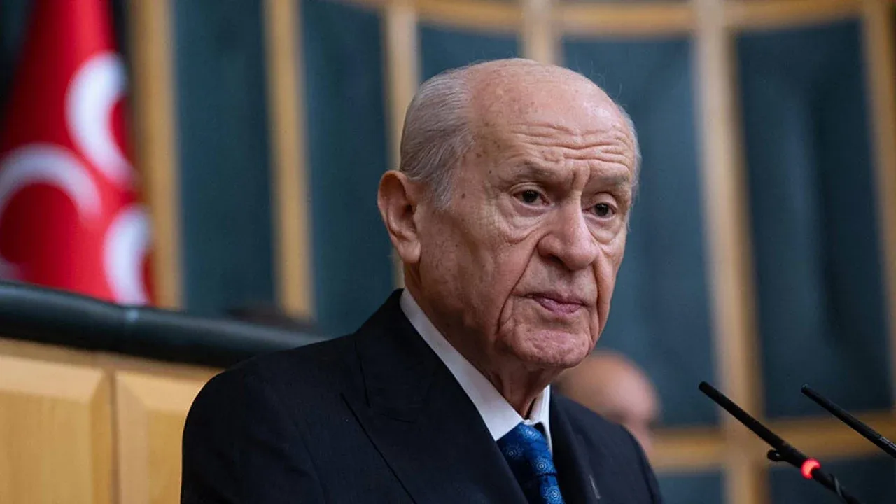 Bahçeli: Yeni kurulacak partiye hazine yardımı verilmeli!