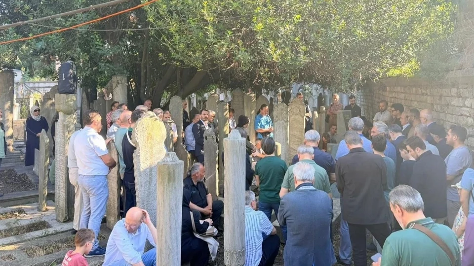 Şair Mevlana İdris Zengin vefatının 4. yılında anıldı