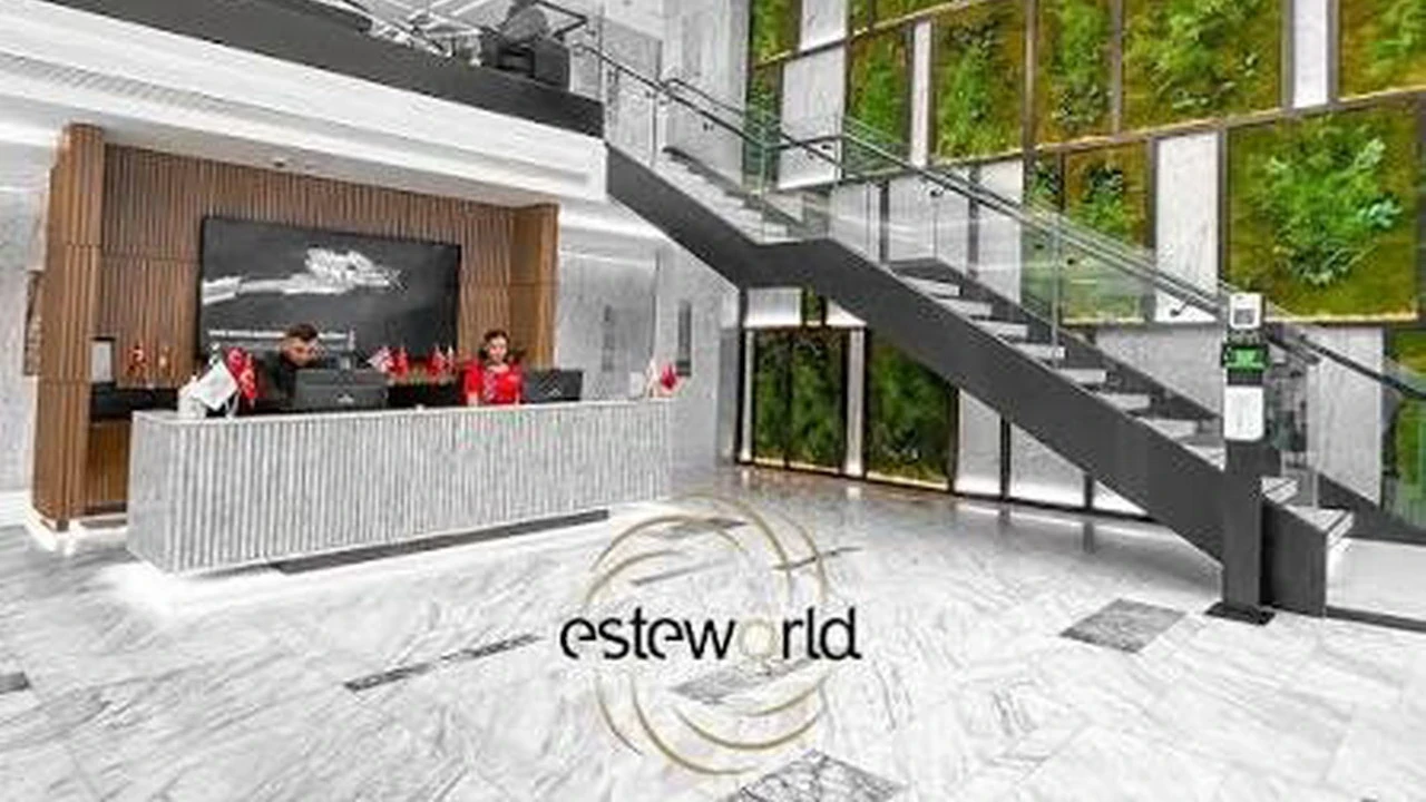 Diş Beyazlatma Neden Yapılır? Esteworld’te Süreç, Uygulama Yöntemleri ve Merak Edilenler