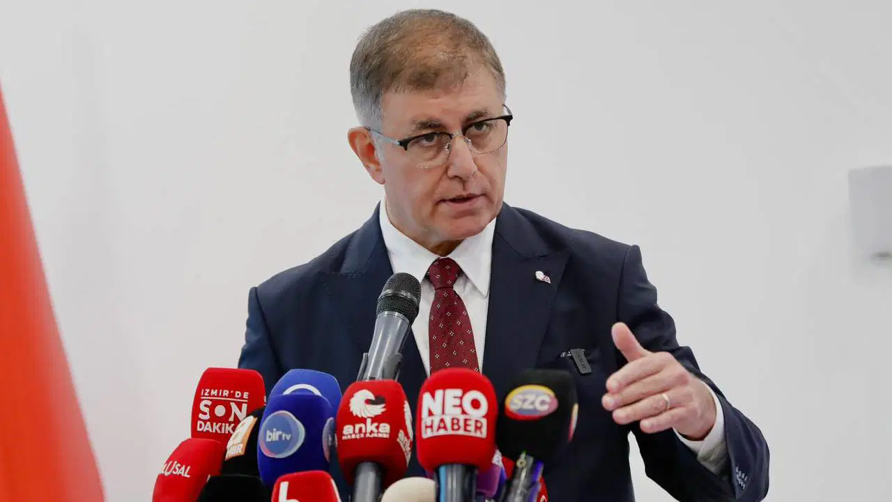 CHP'den istifa etmişti... Cemil Tugay, 'AKP geçecek' iddialarına yanıt verdi!