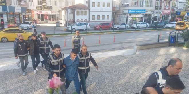 Ankara'da uyuşturucu operasyonu: 63 gözaltı