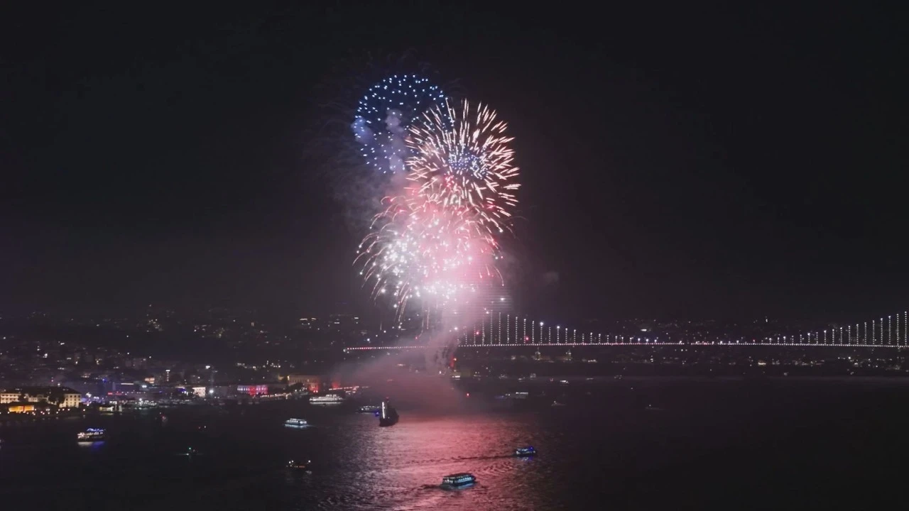 İstanbul'da havai fişek ve meşale yasağı