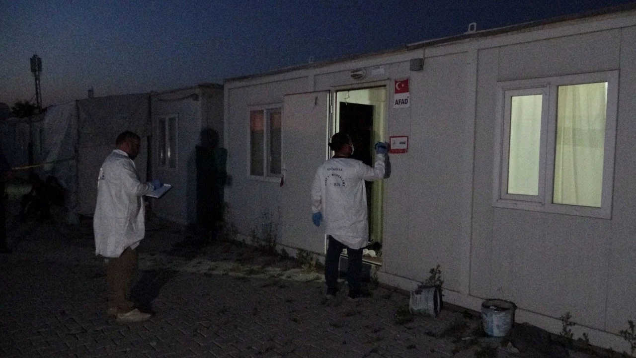 Komşuları haber alamayınca acı gerçek ortaya çıktı!