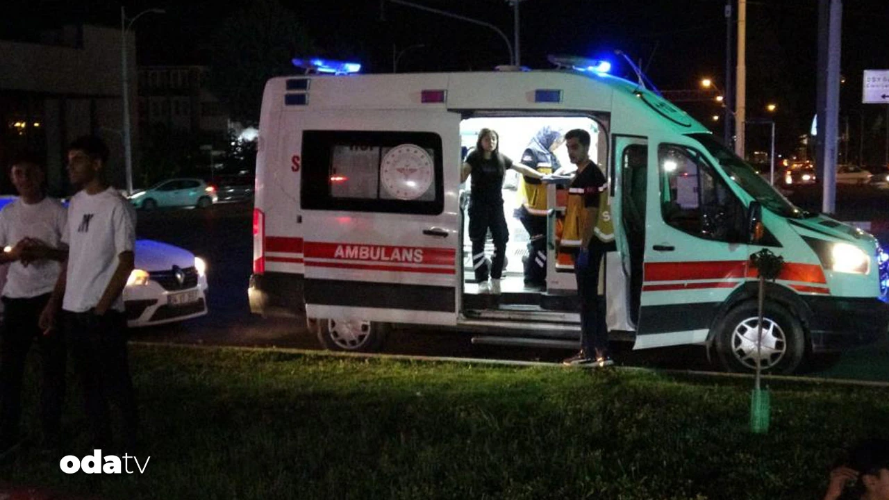 Yaralı sürücü ambulanstan kaçtı