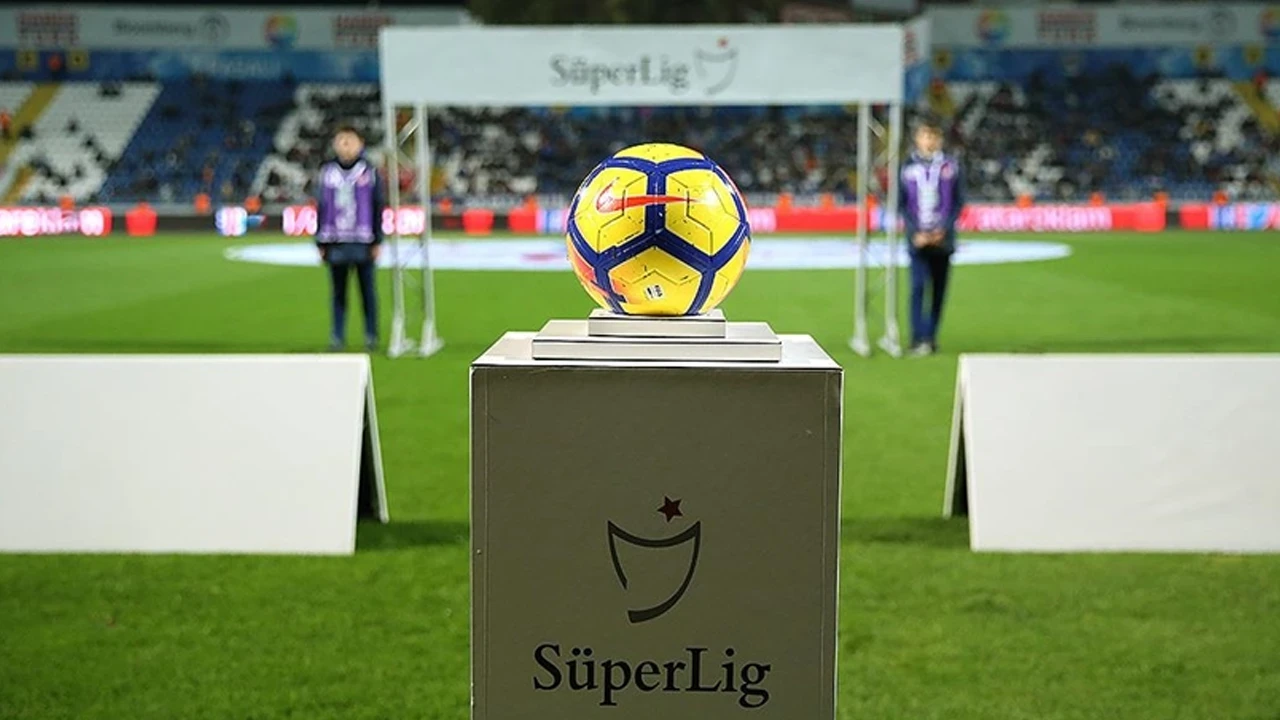 Süper Lig'de Harcama Limitleri Belli Oldu: Zirvede Hangi Takım Var?