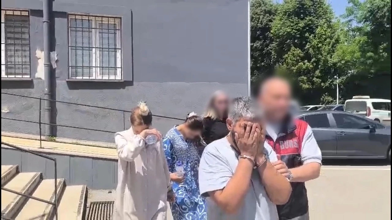 Bursa’da film gibi hırsızlık! Çelik kasayı içindeki takılarla çaldılar! Tam 1,8 milyon TL!