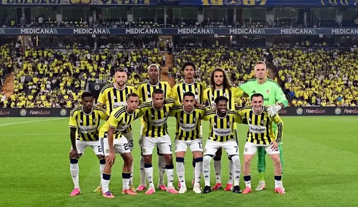 Fenerbahçe'de ayrılık kesinleşti! Gornik Zabrze maçında son kez formayı sırtına geçirecek: Yetkililer İstanbul'da