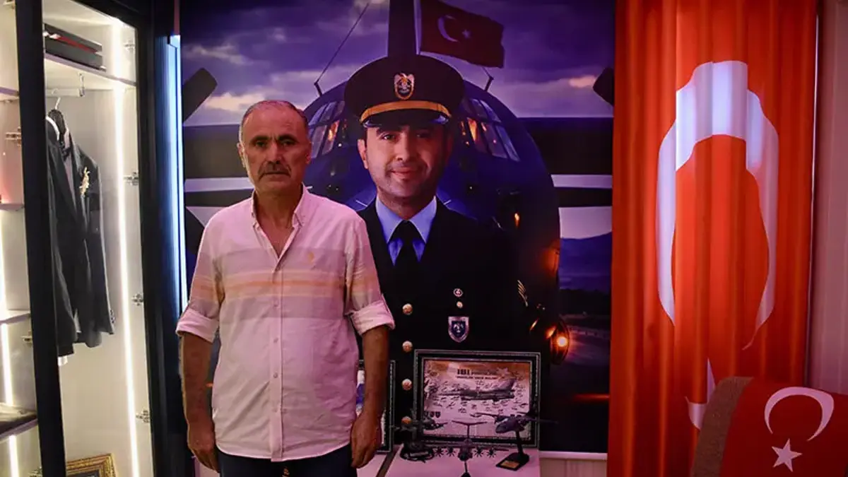 Görenler gözyaşlarını tutamıyor! Evin tek oğluydu: Samsun'daki bu dairede zaman durdu