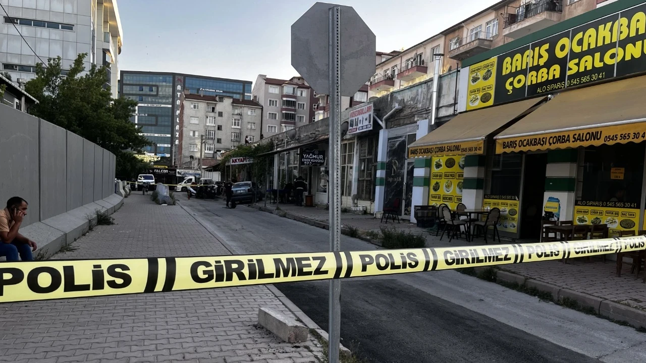 Kıraathanede silahlı kavga: 4 yaralı