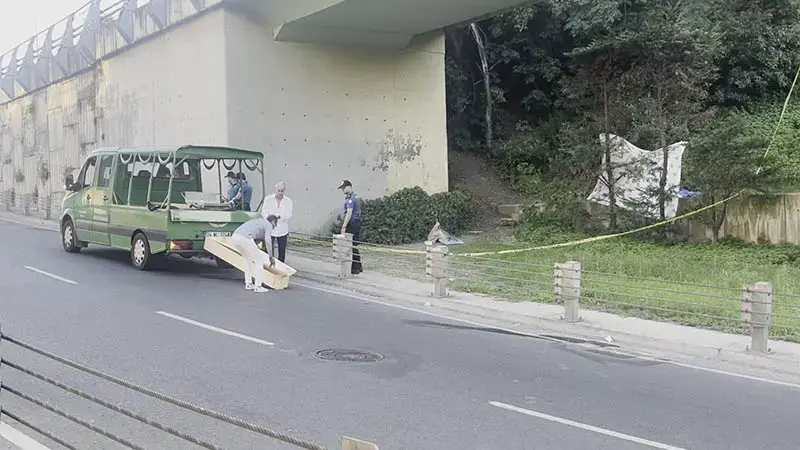 Şişli'de yol kenarında erkek cesedi bulundu; 46 suç kaydı çıktı